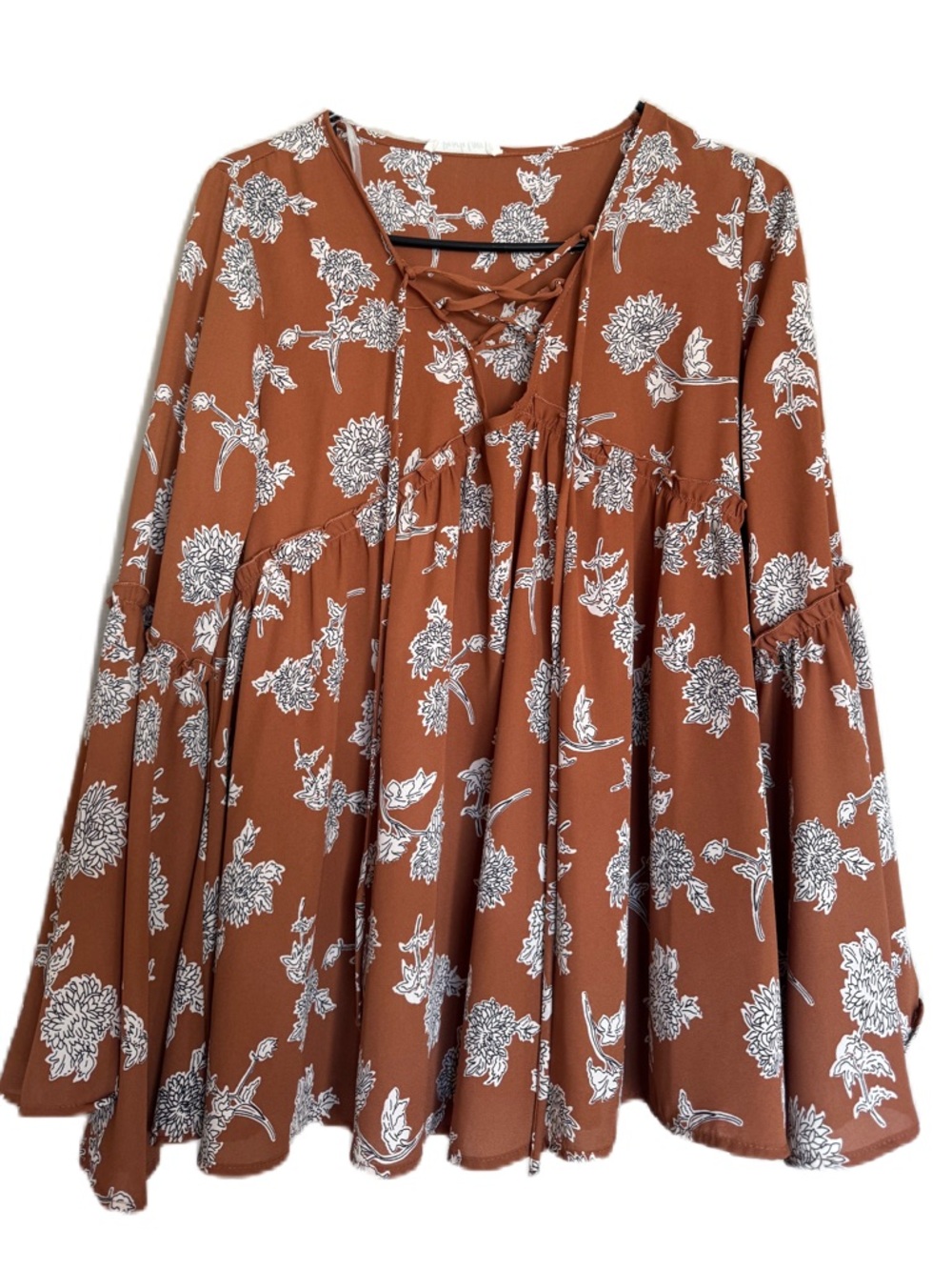 Peach Love California Women's Brown/White Floral Print Baby Doll Top Bell Sleeve